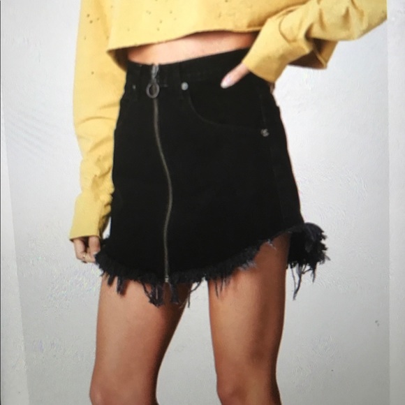 black zip front denim skirt